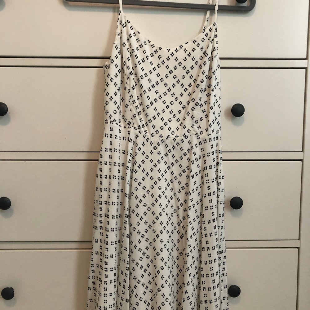 Black and white dress